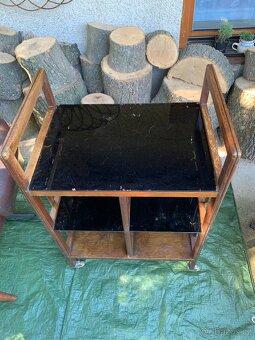 Starožitný pojízdný etažér - 3