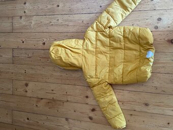 Dívčí bunda vel. 128 - 3