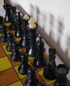 Retro šachy - šachové figurky SSSR - 3