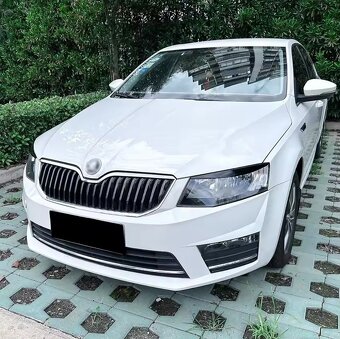 MRAČÍTKA PŘEDNÍCH SVĚTEL Škoda Octavia 3 - 3