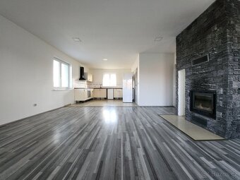 Prodej rodinného domu 138 m², pozemek 563 m², Lužec n.Cidl. - 3