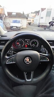 Škoda Octavia 3 Combi,servisní kniha. - 3