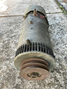 Dynamo 28 V 6,5 kW - 3