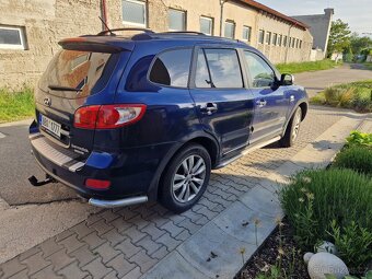 Hyundai SantaFe - 3