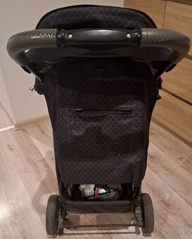 Prodam sportovni kocarek Petite&Mars Easy - 3