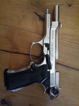 Flobert Beretta 92 - 3