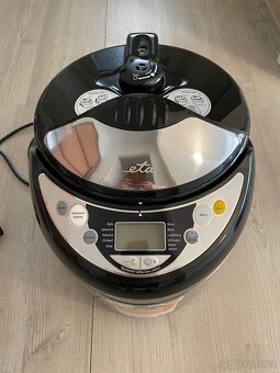 Multifunkční hrnec Eta - 3