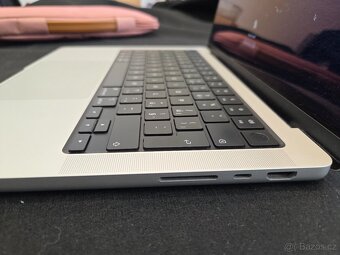 Macbook Pro M1 14, CZ, 1 TB, 16GB - 3
