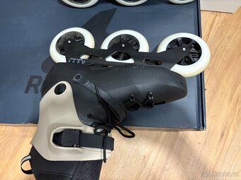 Kolečkové brusle Rollerbkade twister edge 110 vel 42 - 3