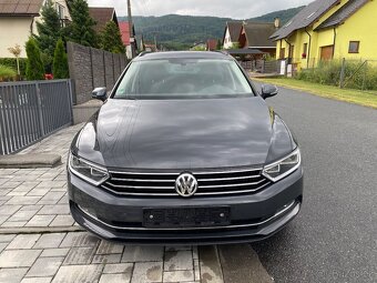 VW Passat B8 Variant 1.6 TDi 88kW DSG ACC CEBIA 1majitel - 3