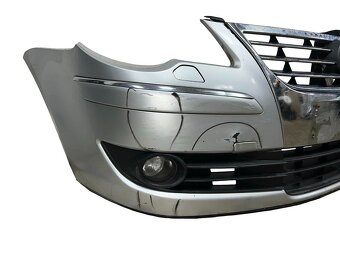 Přední nárazník stříbrná metalíza LA7W VW Touran 1T2 FL 2007 - 3