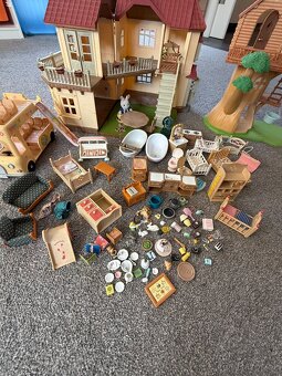 Sylvanian Family dum, strom, bus - 3