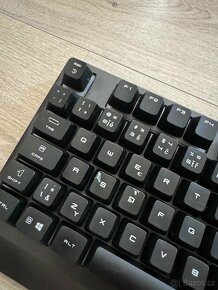 Klávesnice MSI + myš Steelseries - 3