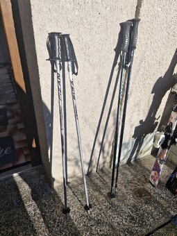 lyže a lyžařské boty - 3