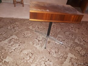 Prodám konferenční stolek - 3