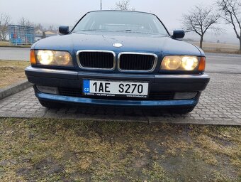BMW e38 3.0 V8, manuál - 3