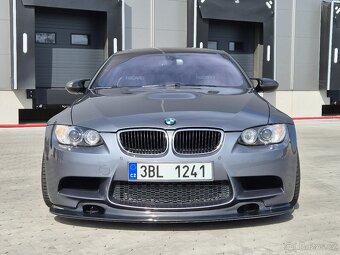 BMW M3 E92 manuál, V8 - 3