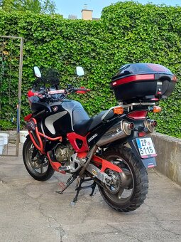 Honda XL 1000 V Varadero - 3