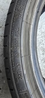 1x Pirelli 255/35 R19 - 3