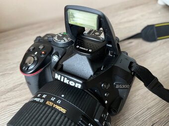 Nikon D5300 tělo + Sigma 17-50 mm EX DC OS HSM - 3
