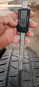 Zimní pneumatiky Pirelli 225/55R17 C 8,00mm DOT 2022 - 3