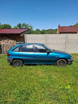 Opel astra 1.4 benzín 44kw r.v.1996 - 3