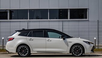 Toyota Corolla Combi TS 1.8 Hybrid e-CVT GR Sport - 3
