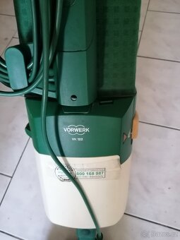 vysavač Vorwerk VK121 - 3