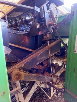 Lis na hranaté balíky Deutz - Fahr - 3