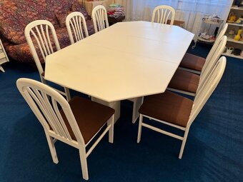Jídelní rozkládací stůl + 8 židlí - 3
