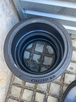 Sada zimních pneumatik 295/30 R21 + 255/35 R20 Michelin - 3