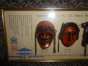 Obrázek zasklený 42cmx19cm Korejské masky Hahoe Masks - 3