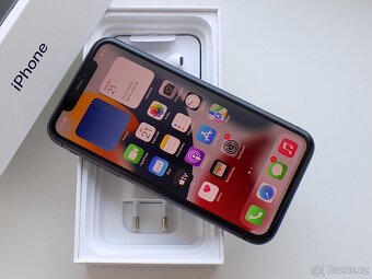 Apple iPhone 11 64GB Černý - ZÁRUKA 12 MĚSÍCŮ - 100% BATERIE - 3