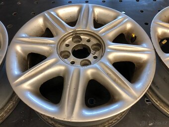 Alu kola Lancia 4x98 - 3