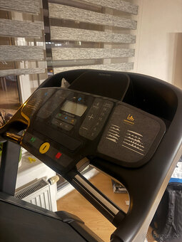 Běžící pás Domys T540C - 3