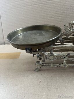 Staré kuchyňské váhy - 3