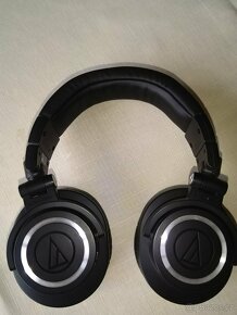 Prodám sluchátka Audio-Technica ATH-M50xBT - 3