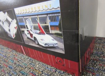 Nové, nerozbalené lego 10337 Lamborghini Countacg 5000 - 3