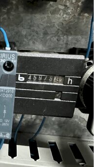 Ohraňovací lis TRUMPF TrumaBend V130, použitý, z roku 2000. - 3