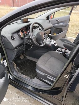 Peugeot 5008 1,6 HDI, 7 míst, automat - 3