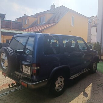 SUV Opel Monterey RS - 3