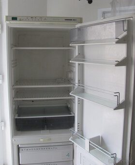 DVOUKOMPRESOROVÁ LEDNICE LIEBHERR - 195cm - A+ - 3