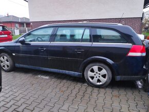 Prodám Opel Vectra C Díly barva z20R kombi - 3