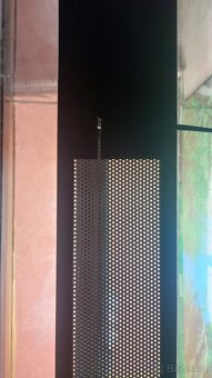 Prodám používané terárium 80×40×40. Terárium má vrchní větrá - 3
