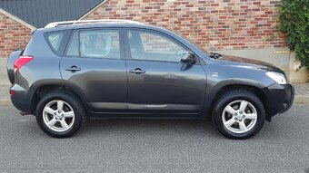Toyota RAV4 2,2 D-4D 100 kW 4x4 - 3