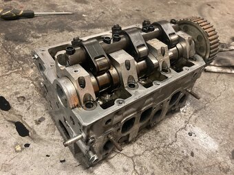Hlava motoru 1.4tdi - 3