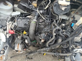 Renault master 2.3dci nahradni dily - 3
