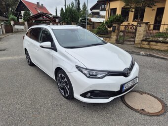 Toyota Auris 1,6i Kombi 4/2018   89000km - 3