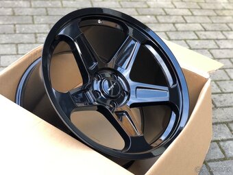 Alu kola 20” vhodné na Dodge Charger BLACK 5x115 - 3