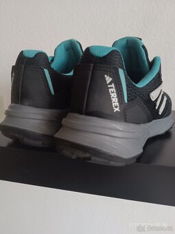 Sportovní boty Adidas Terrex vel 40 - 3